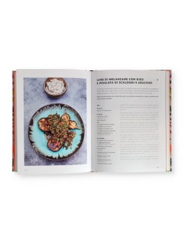 East — Libro - 4