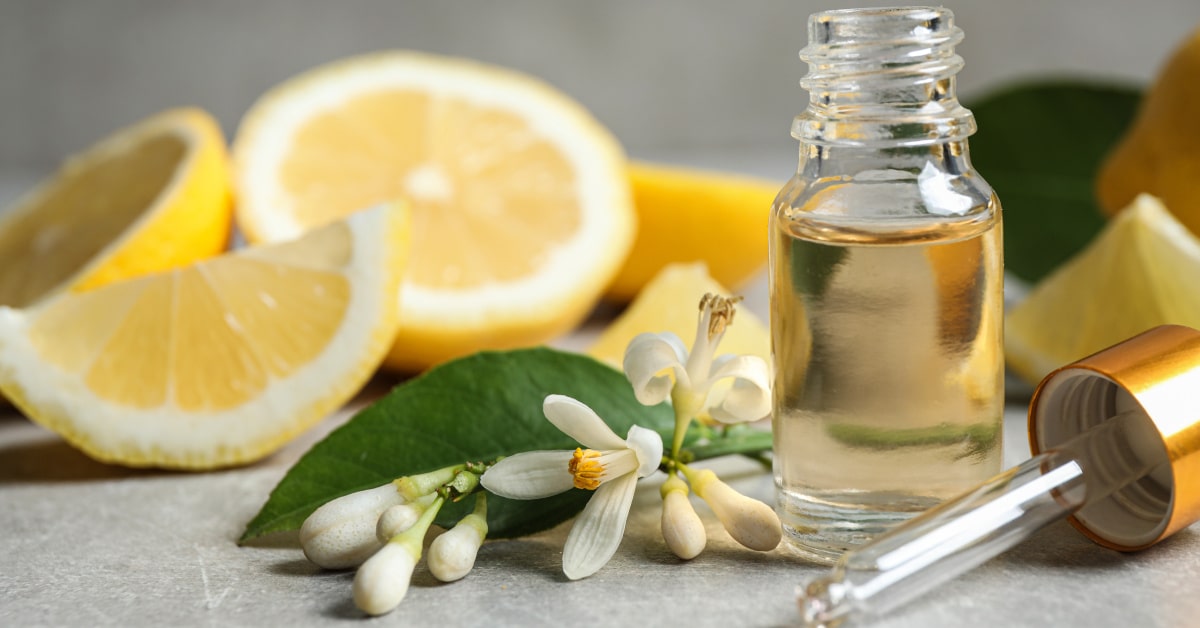 L'olio essenziale di limone agisce migliorando l'umore